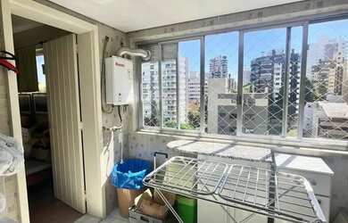 Imagem 12: Apartamento à venda em Petrópolis com 144 m², 3 quartos, 1 suíte, 1 vaga