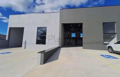 Imagem: O depósito possui 3 Vagas na garagem, 274m² de Área e está