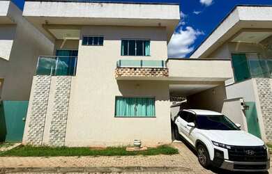 Imagem: A casa em condomínio possui 3 Dormitórios, 4 Banheiros, 3