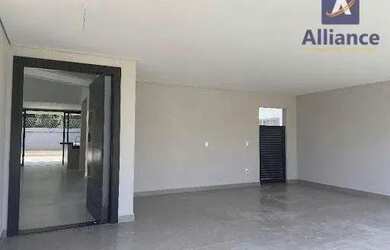 Imagem: A casa em condomínio possui 4 Dormitórios, 5 Banheiros, 4