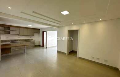 Imagem: O apartamento possui 2 Dormitórios, 2 Banheiros, 2 Vagas na