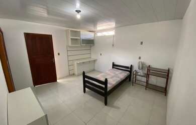 Imagem: A kitnet possui 1 Dormitório, 1 Banheiro, 60m² de Área e