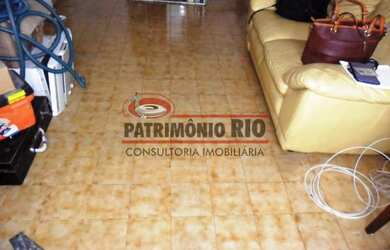 Imagem: O apartamento possui 2 Dormitórios, 1 Banheiro e 64m² de Área