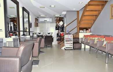 Imagem 12: Salão De Beleza Completo em Vilas do Atlantico mais de 10 anos funcionando