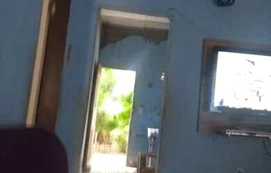 Imagem 1: Vendo uma casa. Varanda, 44m² de Área, 1 Banheiroe2 Dormitórios