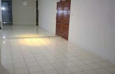 Imagem: O apartamento e possui 3 Dormitórios, Suítes, 2 Banheiros