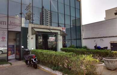 Imagem: O depósito possui 1 Vaga na garagem, 120m² de Área e está