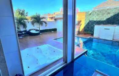 Imagem 5: Casa para venda possui 384 metros quadrados com 3 suítes