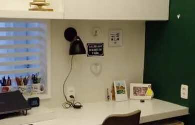 Imagem: O apartamento possui 2 Dormitórios, 2 Banheiros e 80m² de