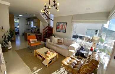 Imagem: A casa possui 3 Dormitórios, 1 Banheiro e 141m² de Área e