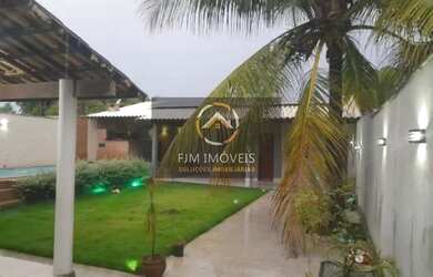 Imagem 12: Casa em Centro - Maricá. Piscina, Churrasqueira, VarandaeGuarda roupa