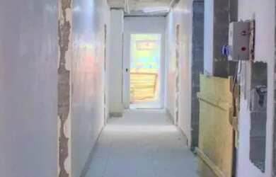 Imagem: O apartamento possui 1 Dormitório, 2 Banheiros, 1 Vaga na garagem