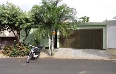 Imagem: A casa em condomínio possui 3 Dormitórios, 5 Banheiros, 5