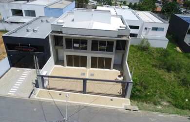 Imagem: O depósito possui 470m² de Área e Imóvel novo e está localizado