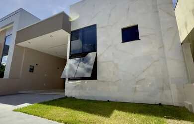 Imagem: A casa em condomínio possui 3 Dormitórios, 3 Banheiros, 1