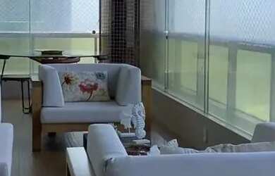 Imagem: O apartamento possui 4 Dormitórios, 5 Banheiros, 5 Vagas na