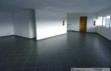 Imagem 13: Galpão e escritório com 4.882 m² em Itatiba - SP às margens da Rodovia