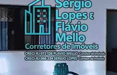 Imagem: A casa em condomínio possui 4 Dormitórios, 2 Banheiros, 3