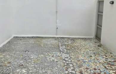 Imagem: A casa possui 1 Dormitório, 1 Banheiro e 43m² de Área e está