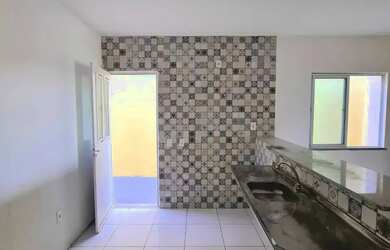 Imagem 11: Venda de Casa Enorme no Ancuri com 3 Quantos 3 Garagem - Mais informações