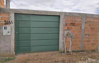 Imagem: O terreno possui 200m² de Área e está localizado em Loteamento