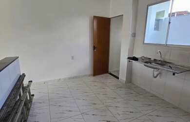 Imagem 3: Casa Geminada com 2 quartos para alugar em Contagem