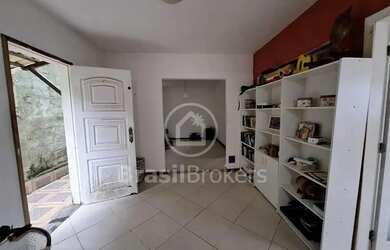 Imagem 6: Casa à venda com 477,20m² e 6 quartos em Maria Paula, São Gonçalo...