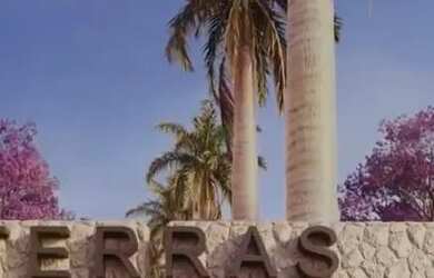 Imagem: O terreno possui 300m² de Área e está localizado em Vila