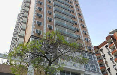 Imagem: O apartamento possui 1 Dormitório, 1 Banheiro, 1 Vaga na garagem