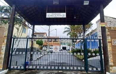 Imagem: A casa em condomínio possui 4 Dormitórios, 3 Banheiros, 2