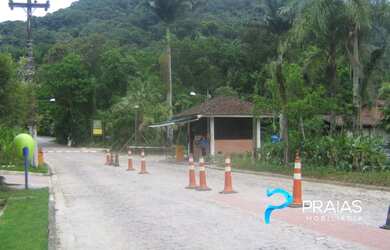 Imagem: O terreno possui 1.250m² de Área e está localizado em Balneário