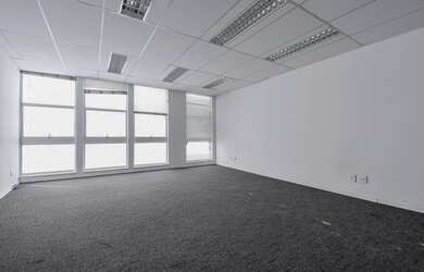 Imagem: O depósito possui 38m² de Área, Imóvel novo e está localizado