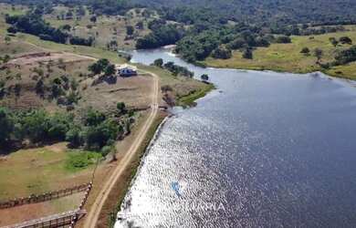Imagem 8: Rural fazenda com 4 quartos - Bairro Zona Rural em Goiás