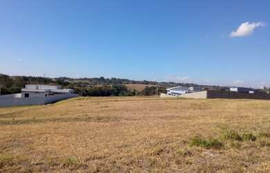 Imagem: O terreno possui 1.200m² de Área e está localizado em Jardim