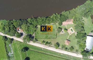 Imagem: A fazenda possui 8.000m² de Área e está localizado em Passo