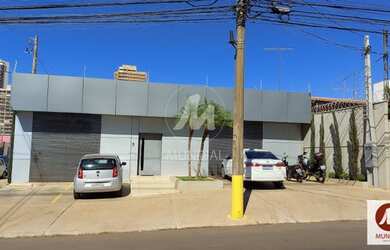 Imagem: O depósito possui 4 Vagas na garagem, 283m² de Área e está