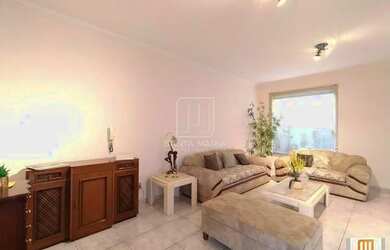 Imagem: O depósito possui 5 Vagas na garagem, 268m² de Área e está