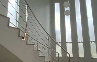 Imagem: A casa em condomínio possui 4 Dormitórios, 5 Banheiros, 4