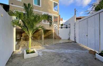 Imagem 9: Alugo casa na linha verde na frente a praia de itacimirim