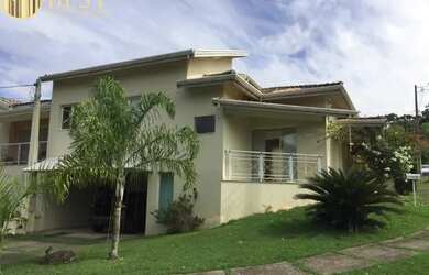 Imagem: A casa em condomínio possui 3 Dormitórios, 4 Banheiros, 4