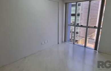 Imagem: O depósito possui 28m² de Área e está localizado em Cidade