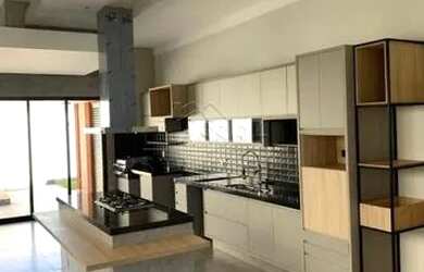 Imagem: A casa em condomínio possui 3 Dormitórios, 4 Banheiros, 4