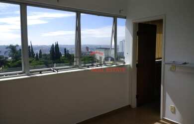 Imagem: O depósito possui 1 Vaga na garagem, 45m² de Área e está