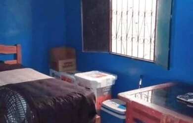 Imagem: A casa possui 2 Dormitórios, 1 Banheiro e está localizado