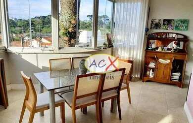 Imagem: A casa possui 5 Dormitórios, 5 Banheiros, 5 Vagas na garagem