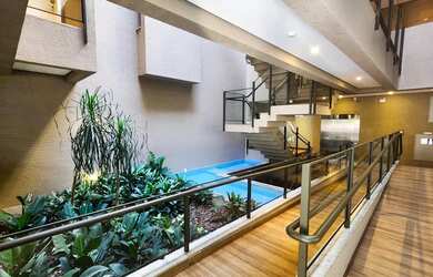 Imagem: O apartamento possui 2 Dormitórios, 2 Banheiros, 1 Vaga na