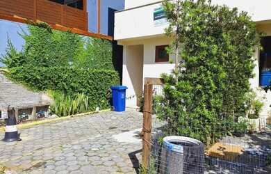 Imagem: O apartamento possui 1 Dormitório, Acomodam 4 pessoas, 1 Vaga