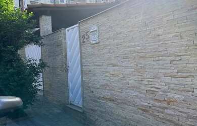 Imagem: A casa em condomínio possui 2 Dormitórios, 2 Banheiros, 2