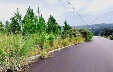 Imagem 6: Terreno com 300m² à venda no loteamento Reserva do Vale, próximo a sede recreativa da Marc