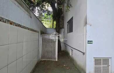 Imagem 10: Casa Comercial na Rua Augusto Tole em Santana